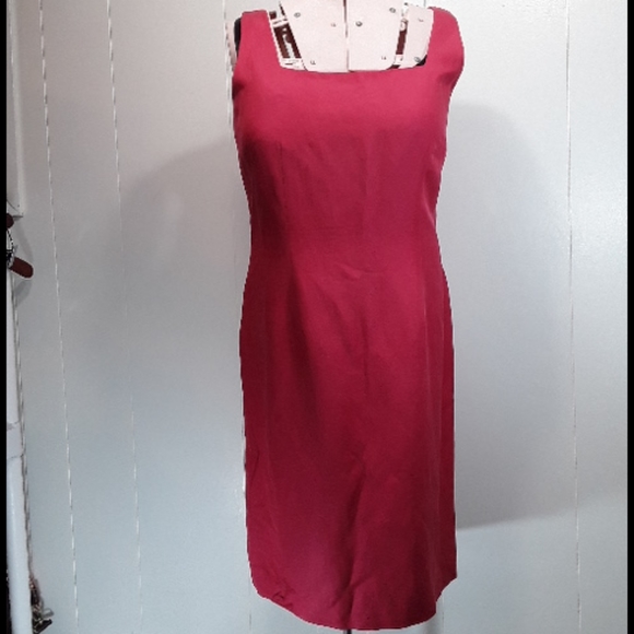 Dana Buchman Dresses & Skirts - Dana Buchman silk and linen Magenta Pink bodycon dress Size 14